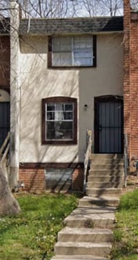 Building Photo - 2816 E 10th St