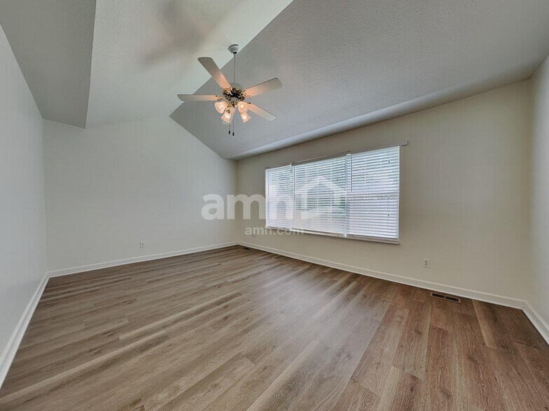 Building Photo - 7036 Sage Ln