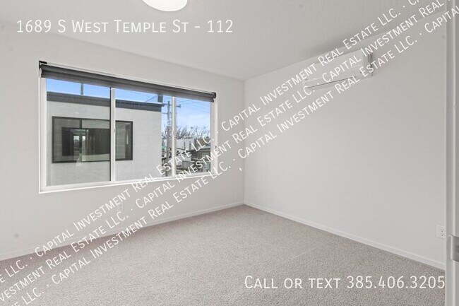 Building Photo - 1689 S W Temple St