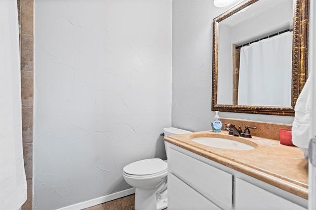 Building Photo - 7610 Highmont St