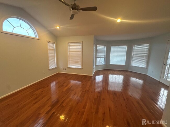 Building Photo - 51 S Shore Dr