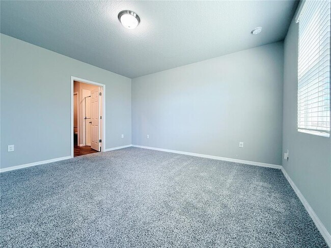 Building Photo - 17120 Cagan Crossings Blvd