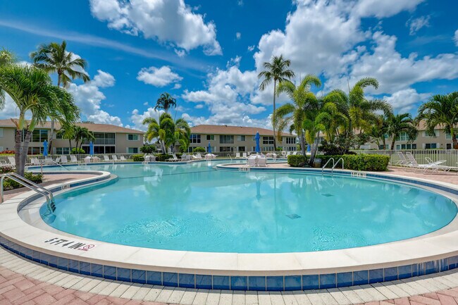 Building Photo - 154 Palm Dr