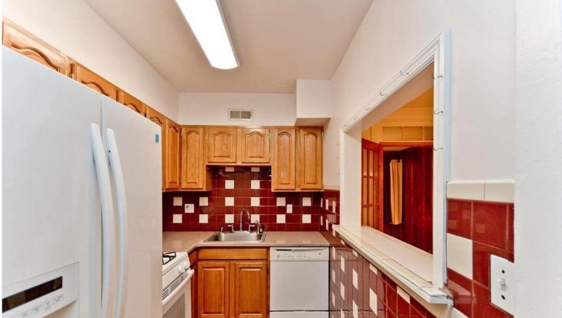 Building Photo - 1403 West Virginia Ave NE