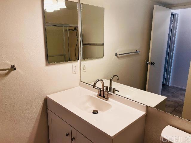 Building Photo - 2834 Hillsboro Ct