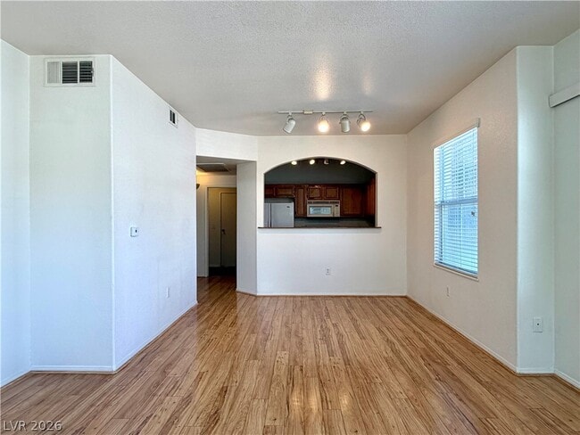 Building Photo - 9975 Peace Way