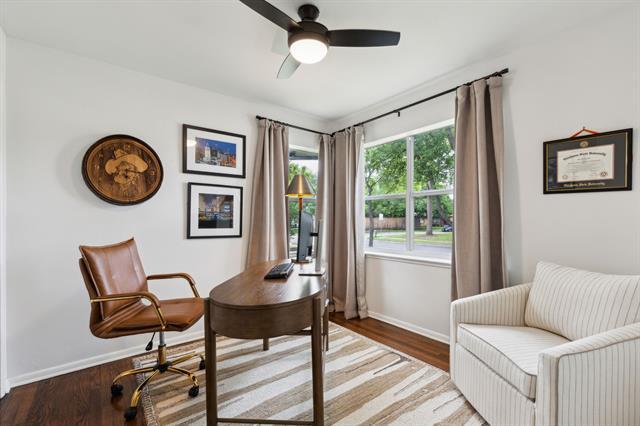 Building Photo - 3049 Rotan Ln