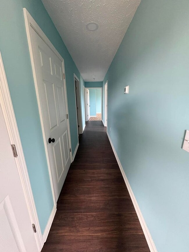 Building Photo - 299 Jack Hunt Rd