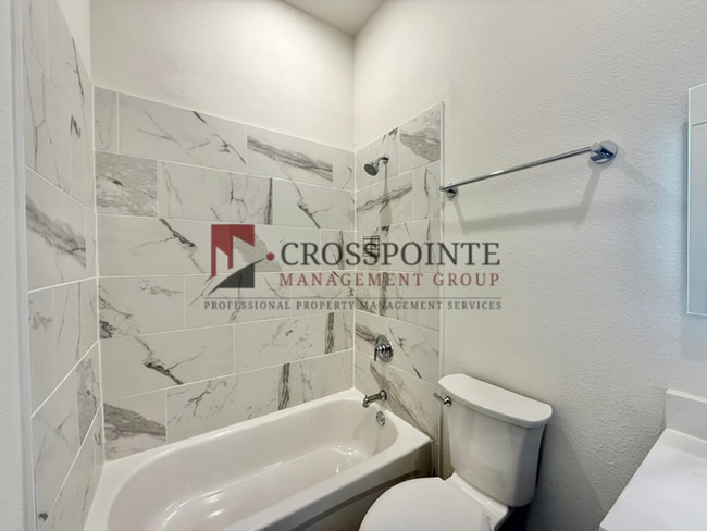 Building Photo - Tour Today! Stunning 3 Bedroom, 3.5 Bath Townhome!