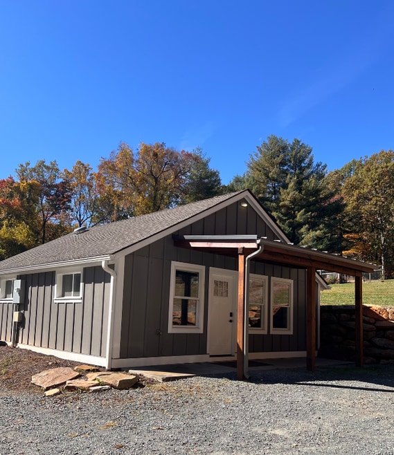 Building Photo - 42079 Sweet Spring Ln