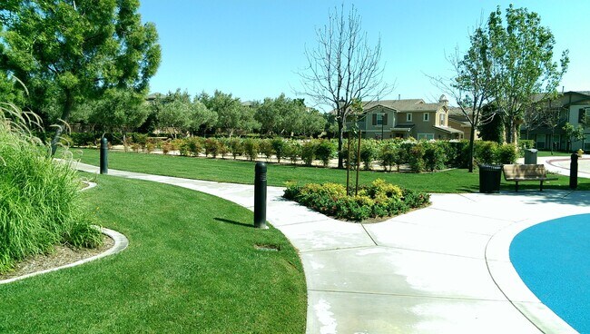 Building Photo - 10337 Sparkling Dr