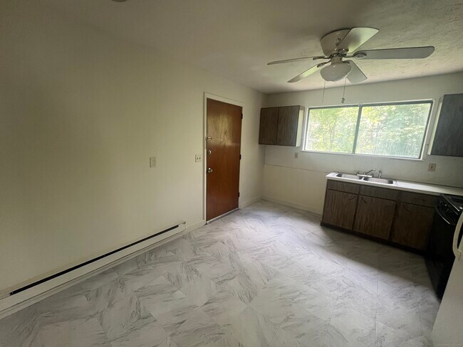 Building Photo - 67 Dallas Terrace