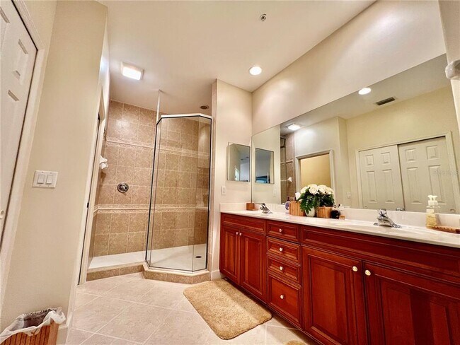 Building Photo - 3304 Sunset Key Cir
