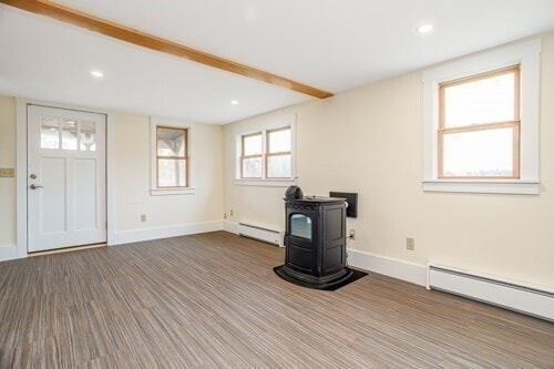 Building Photo - 1025 New Ipswich Rd