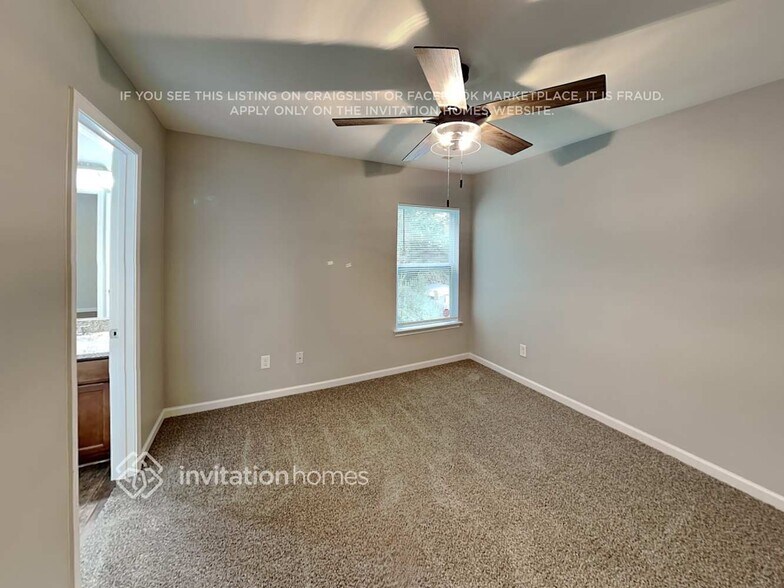 Building Photo - 13319 Pierre Reverdy Dr