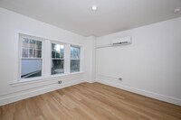 Building Photo - 1384 W 83rd St