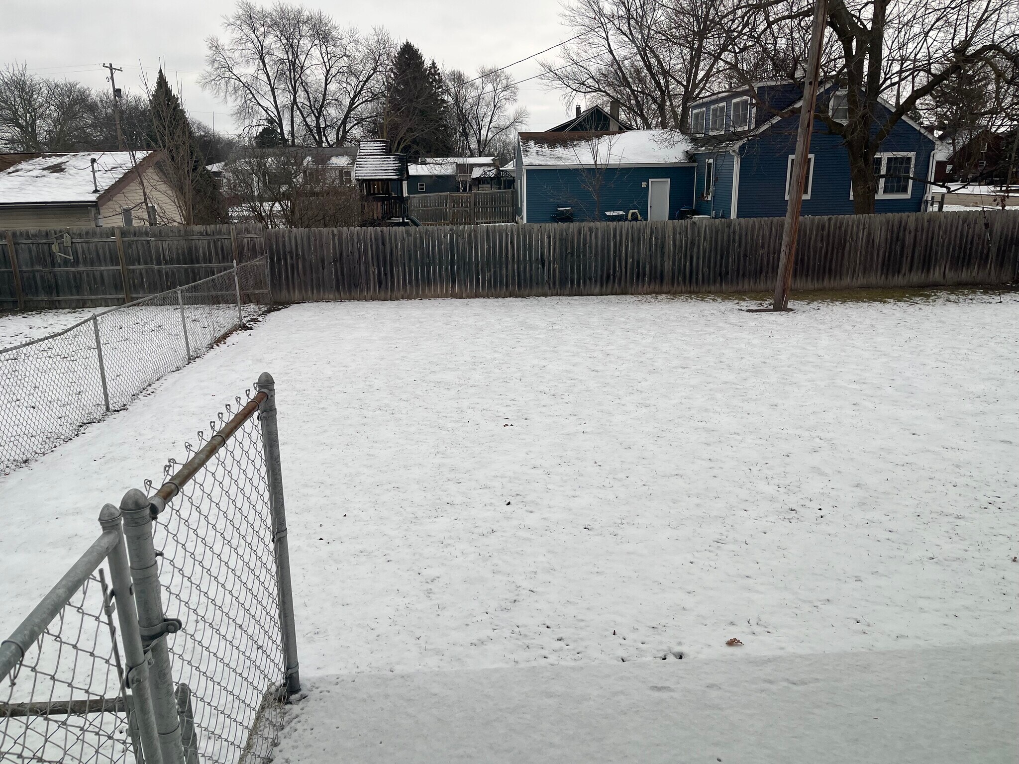 Building Photo - 503 Pine St