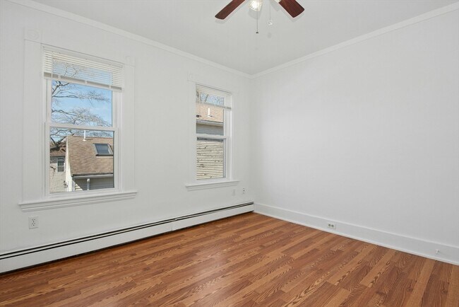 Building Photo - 78 Grove St