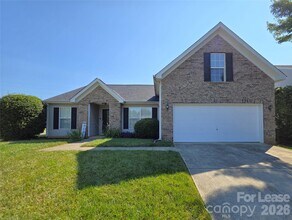 Building Photo - 8417 Appledale Dr