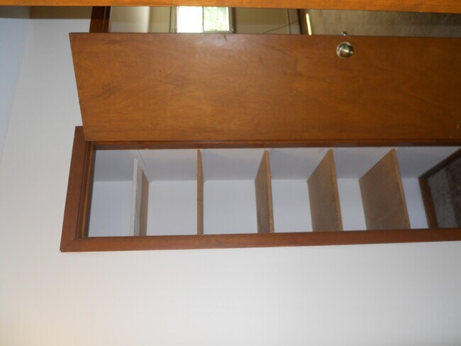 Kitchen Pantry - 1922 N 18th Ave