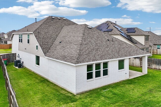 Building Photo - 7818 Palm Glade Dr