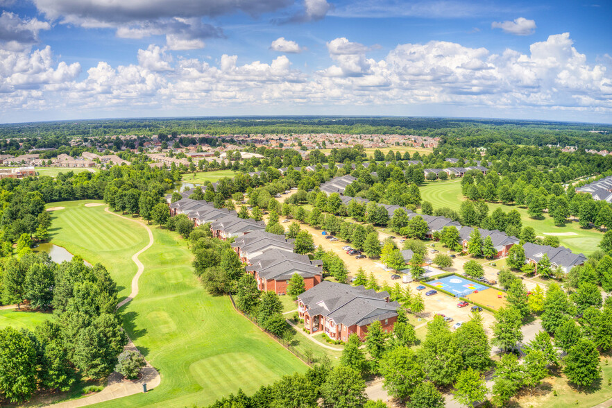 Building Photo - The Park at Forest Hill