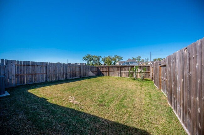 Building Photo - 1539 Rustling Creek Dr