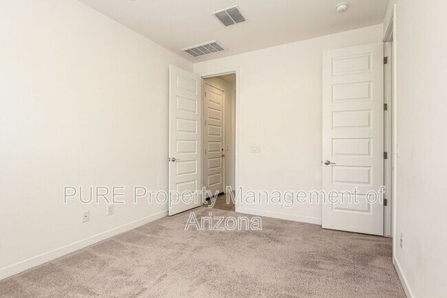 Building Photo - 12431 W Via Caballo Blanco