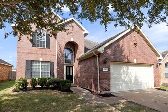 Building Photo - 1946 Hawthorne Brook Ln