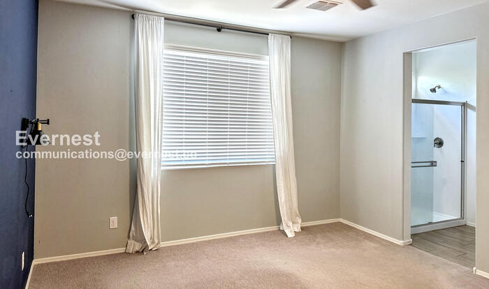 Building Photo - 10667 W Filbert St