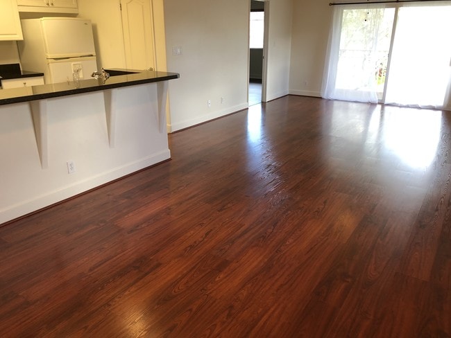 flooring now is new carpet - 92-1083 Koio Dr