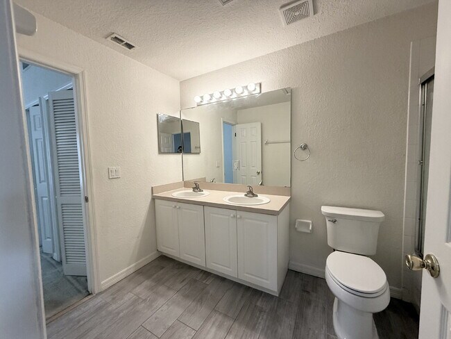 Building Photo - 4330 Har Paul Cir