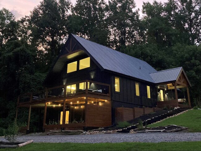 Building Photo - 928 Ditney Way