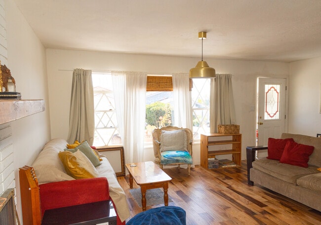 Building Photo - 34458 Camino El Molino