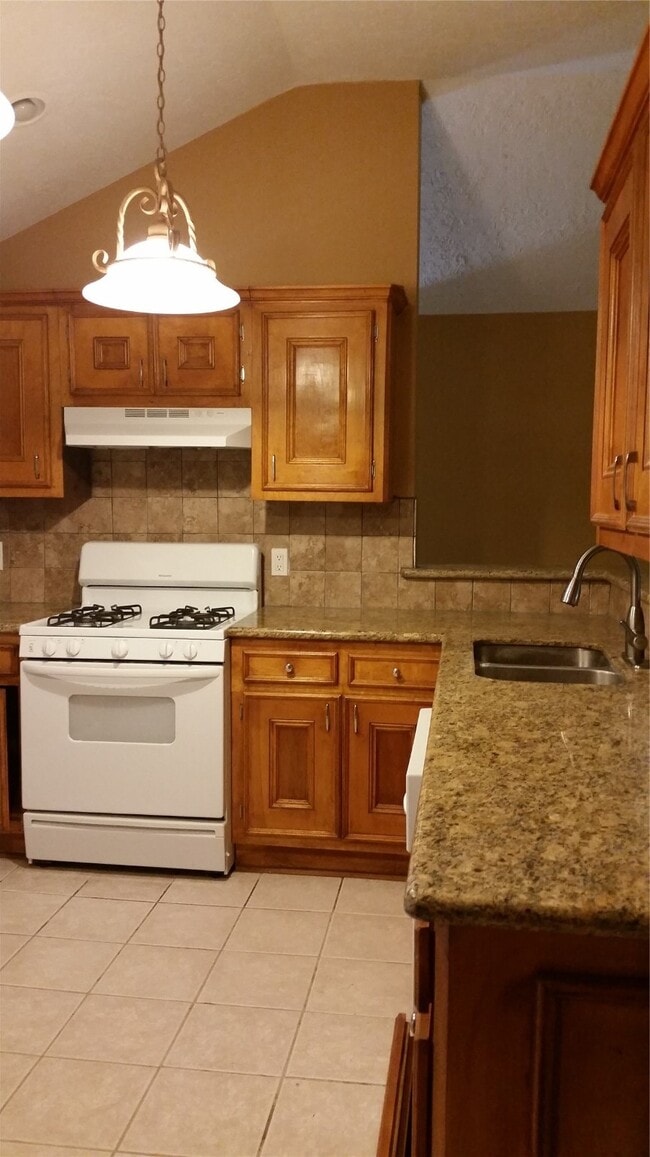 Building Photo - 10927 Wilkenburg Dr