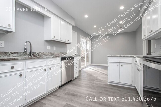 Building Photo - 20 Laver Cir