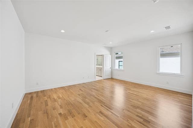Building Photo - 5638 Winton St