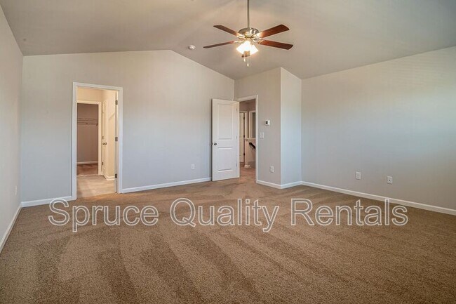 Building Photo - 1115 Hardwick Dr