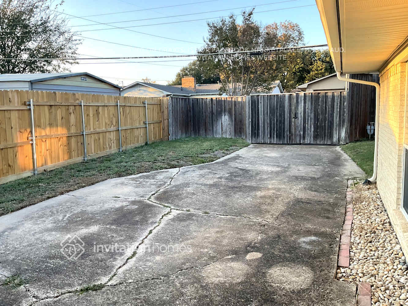 Building Photo - 436 Lexington Ln