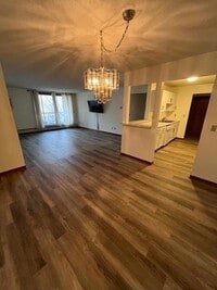 Building Photo - 4625 Minnetonka Blvd
