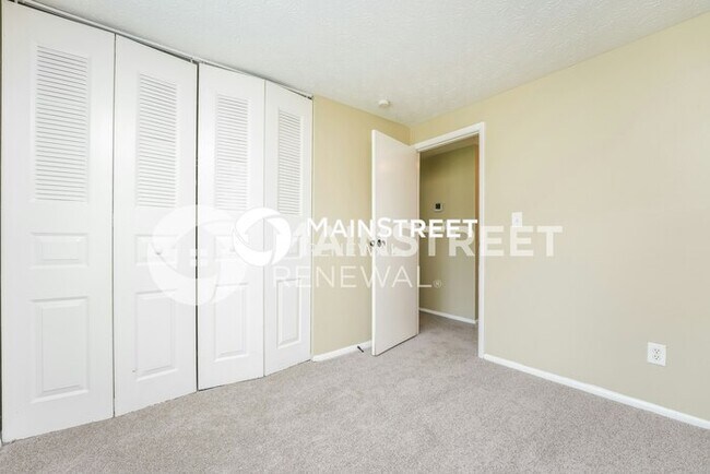 Building Photo - 3 Bedroom Pet-Friendly Home in Stone Mountain, GA with Main Street Renewal