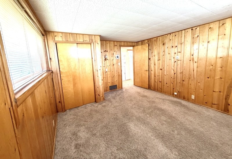 Building Photo - 1177 E 500 N