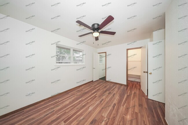 Building Photo - 3101 Dentwood Terrace