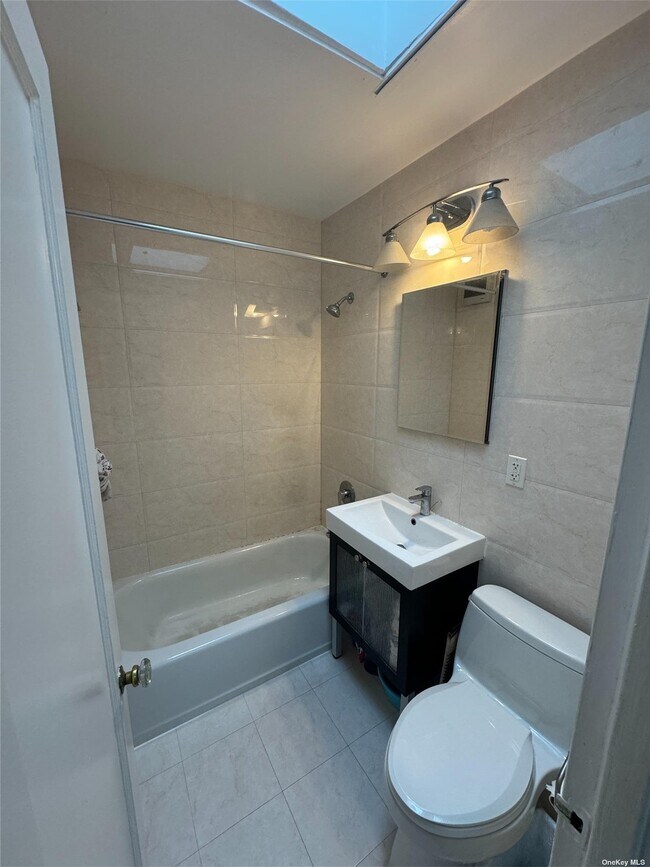 Building Photo - 105-35-105-63 63rd Dr