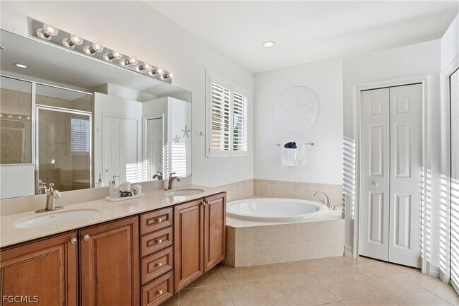 Building Photo - 9340 Triana Terrace