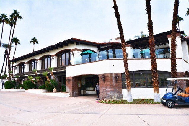 Building Photo - 297 San Remo St