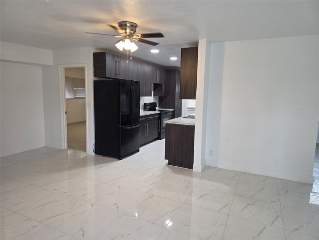 Building Photo - 301 Pennsylvania Ave