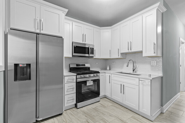 Building Photo - 4342 W Maypole Ave