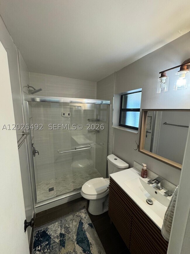 Building Photo - 2736 Carnation Ct