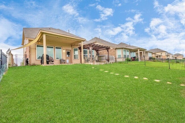 Building Photo - 24834 Puccini Pl